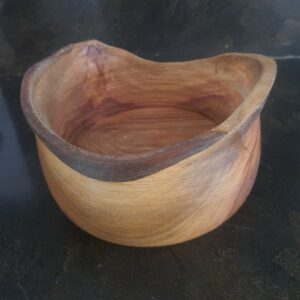 Coupe organique en cerisier – Pièce unique