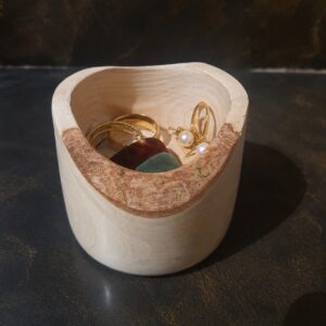 vide poches miniature en bois sculpté